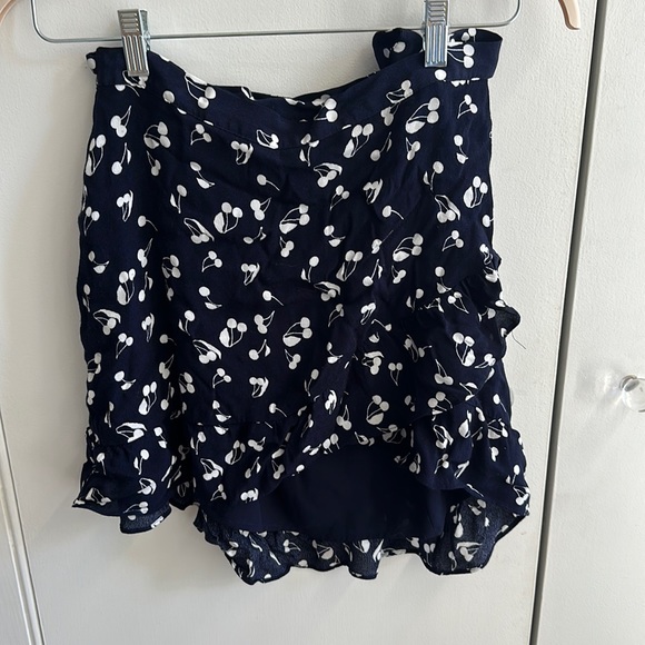 Cherry print wrap skirt from Sunday Best / Aritzia - Picture 3 of 6